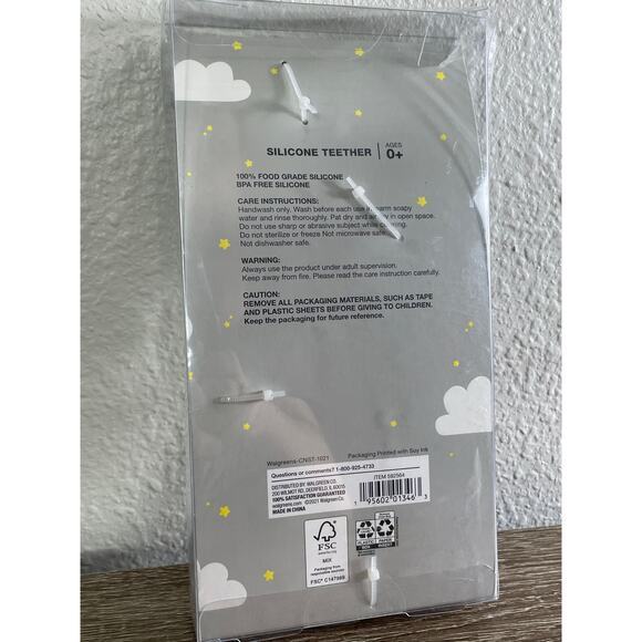 Moon and Stars Silicone Baby Teether Set - 4 Pieces - New in Package - Picture 2 of 8